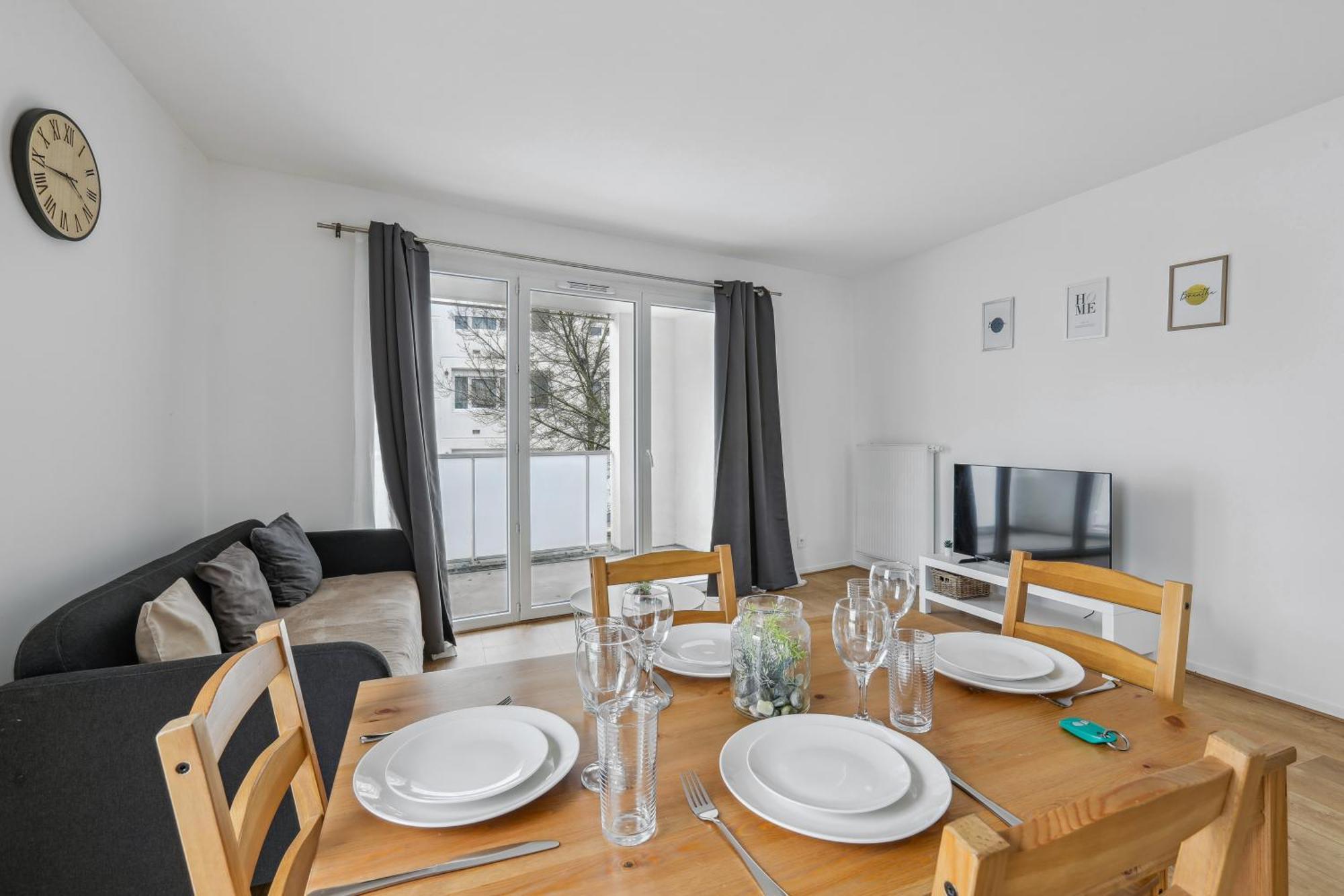 Apartamento Chic Apart With Terace And Parking Ruan Exterior foto